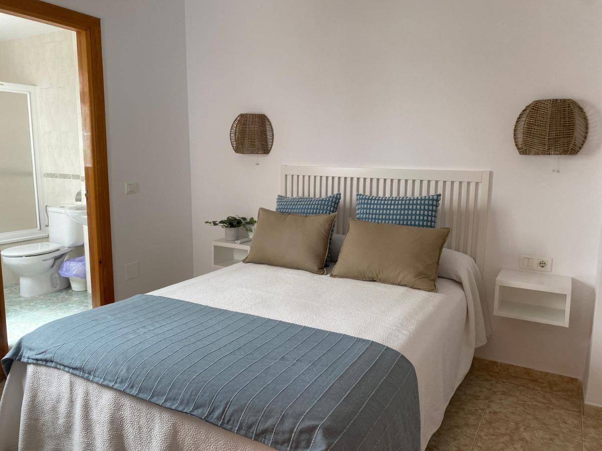 Hostal Andalucia Nerja Exterior foto